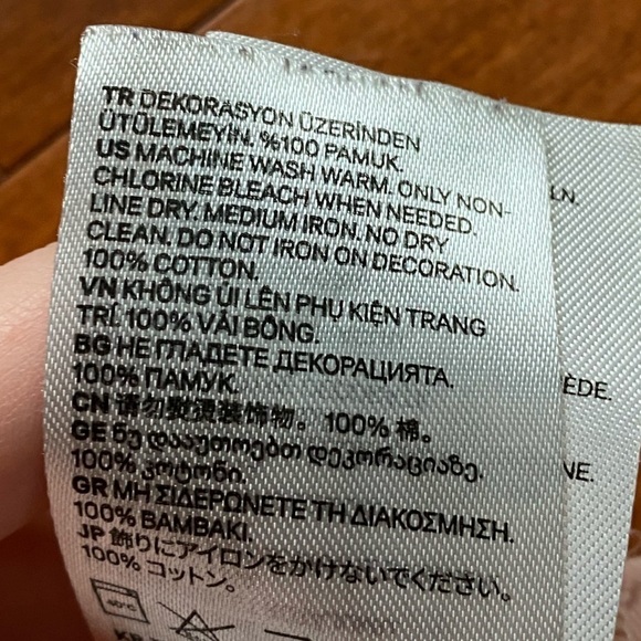 Divided H&M Baby Pink Crop Top Women's Small - Picture 5 of 5